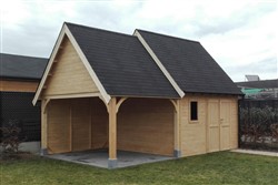 Tuinhuis in hoevestijl met gezellige zithoek